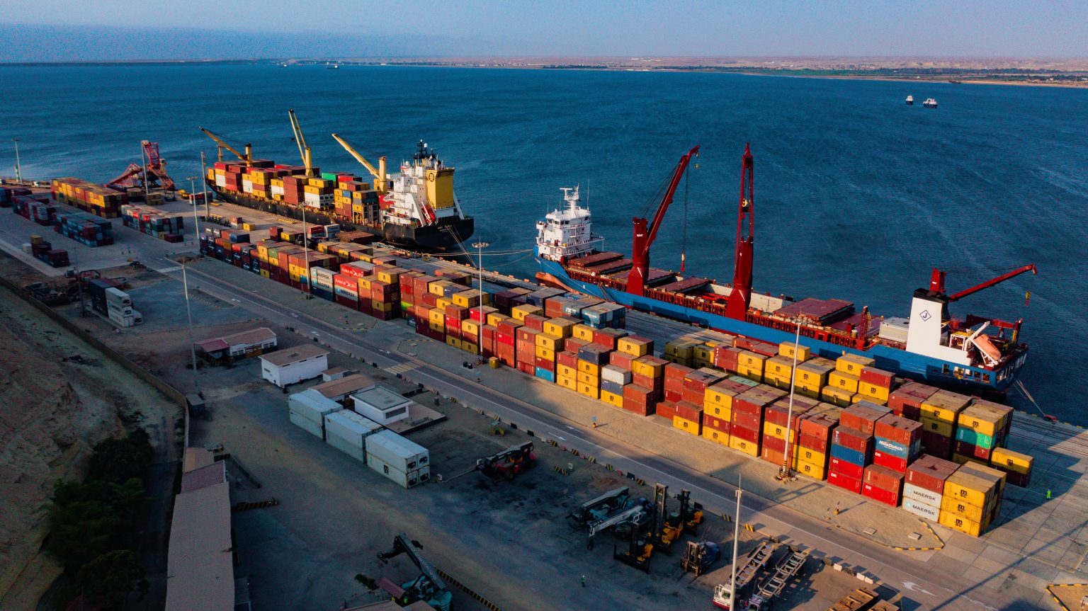 Porto do Namibe Fatura US$ 49 Milhões