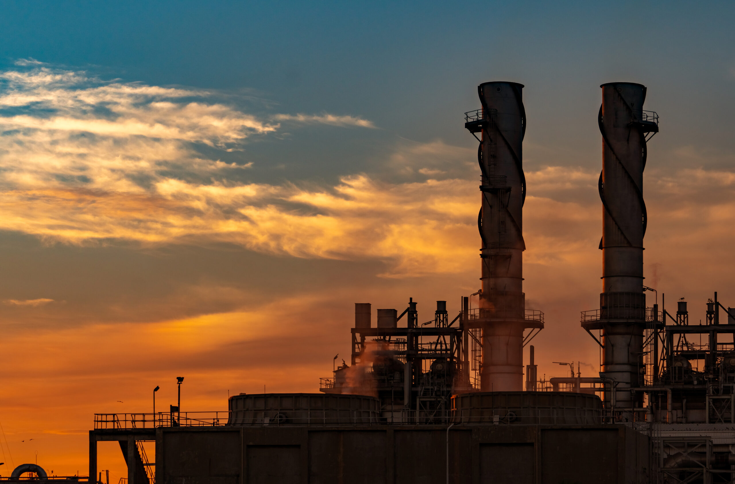 Comércio e Petróleo Reduzem Participação no PIB Angolano para 36,6%