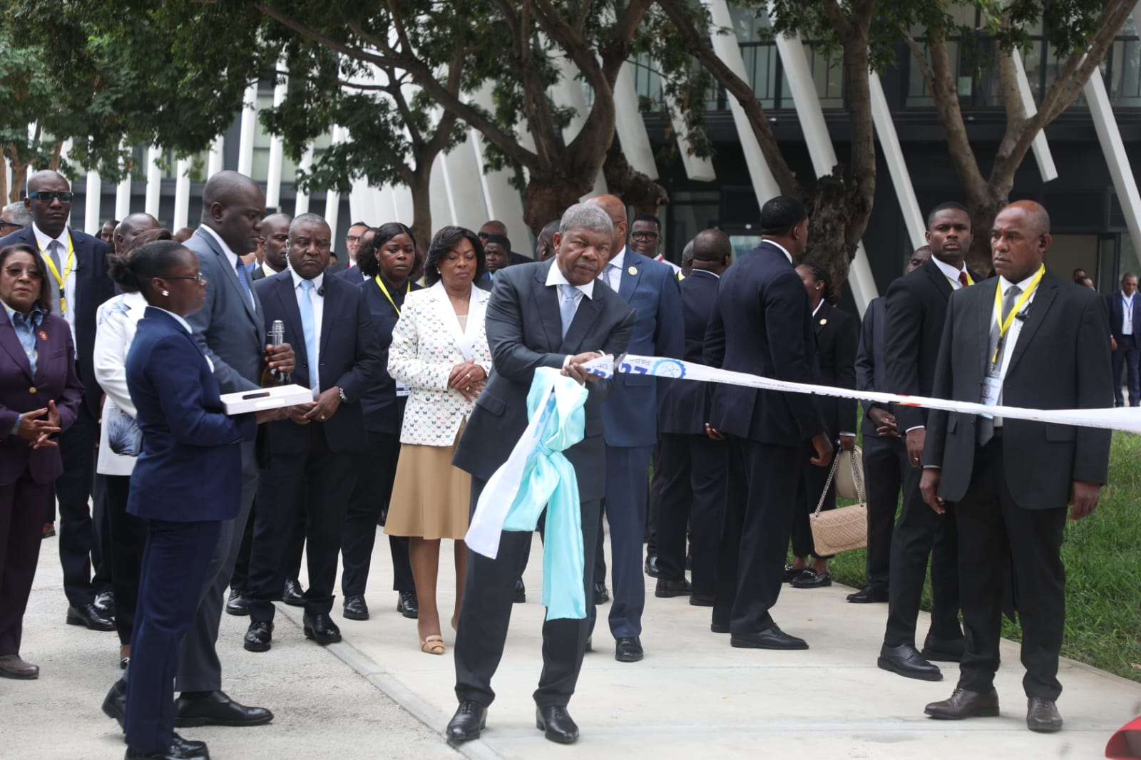 João Lourenço inaugura Parque de Ciência e Tecnologia de Luanda